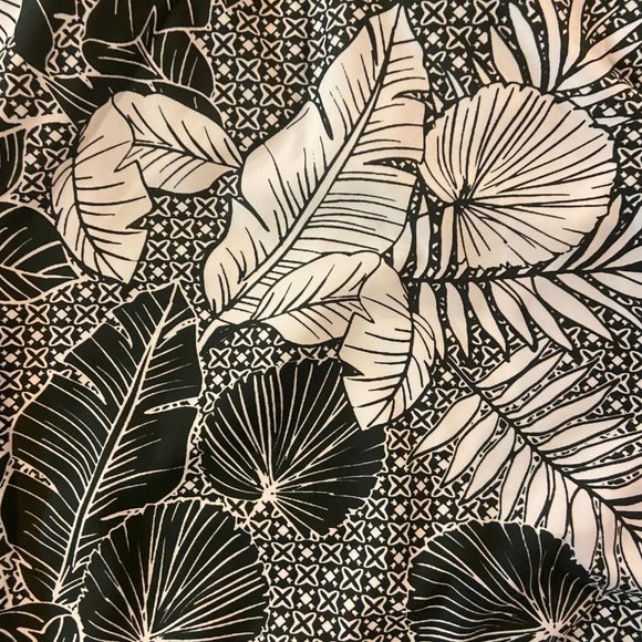 NEW! Kona Sol Women's One Piece Swimsuit - Picture 4 of 4